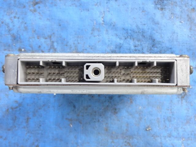 Engine Control Unit NISSAN Cima 1996 E-FGY33 — photo 3