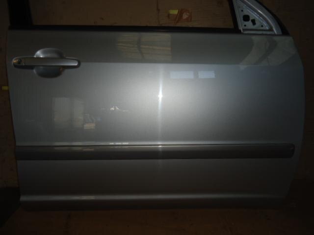 Front Right Door Assembly TOYOTA Succeed 2003 UB-NCP51 — photo 2