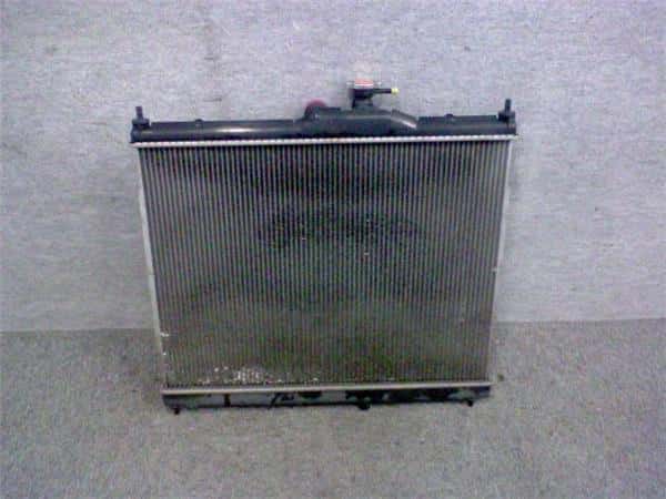 Radiator NISSAN Nv200 vanette 2009 DBF-VM20 — photo 1