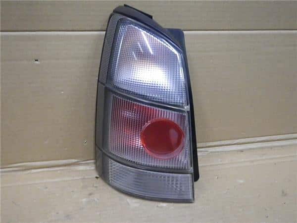 Left Tail Light SUBARU Pleo 2002 TA-RA2 — photo 1