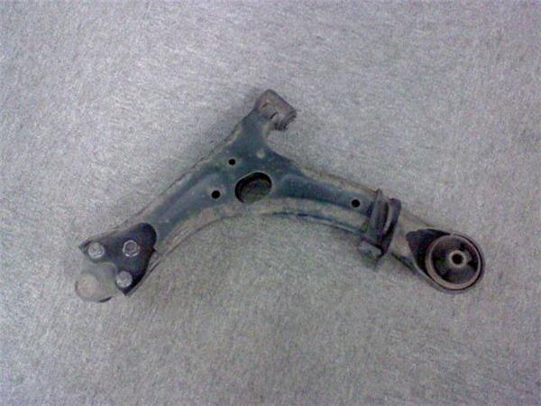 Front Right Lower Control Arm TOYOTA Premio 2009 DBA-ZRT265 — photo 2