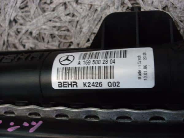 Radiator MERCEDES-BENZ Benz 2002 114011 — photo 3