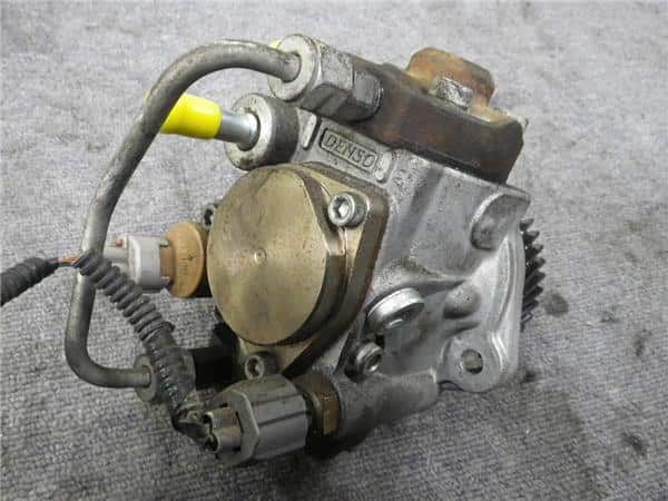 Injection Pump ISUZU ELF 2008 BKG-NHS85A — photo 3