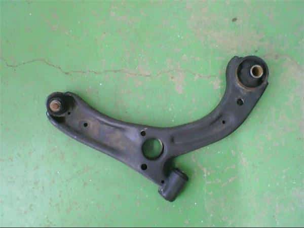 Front Right Lower Control Arm DAIHATSU Mira 2015 HBD-L285V — photo 1