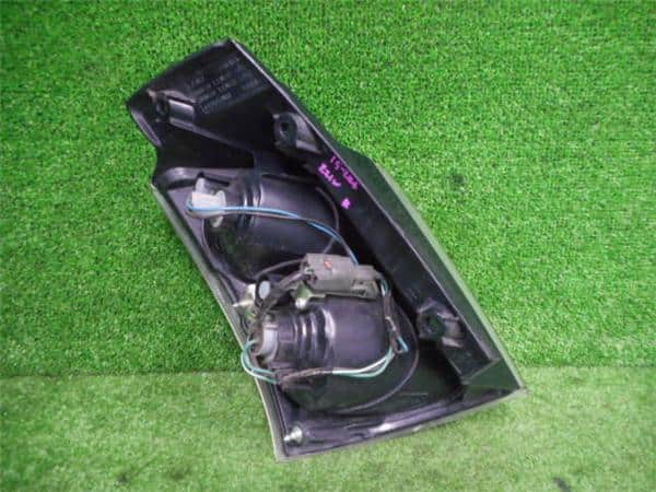 Right Tail Light MITSUBISHI COLT PLUS 2011 DBA-Z21W — photo 2