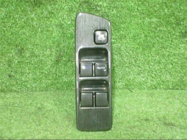 Power Window Switch SUBARU Forester 2001 GF-SF5 — photo 1