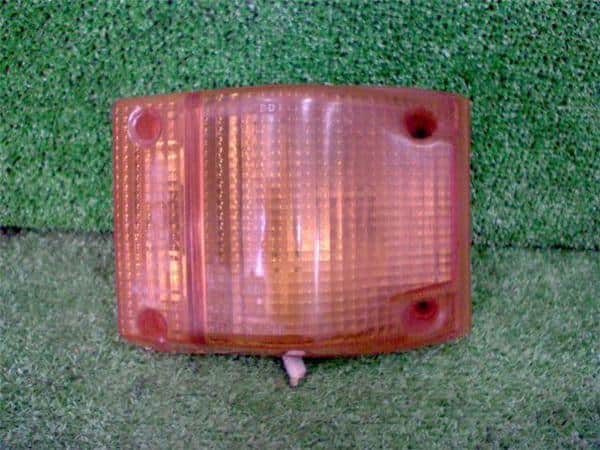 Light ISUZU ELF 1988 U-NPS59LN — photo 1