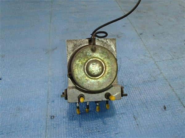 ABS Actuator NISSAN X-Trail 2001 TA-NT30 47600AR06A — photo 2