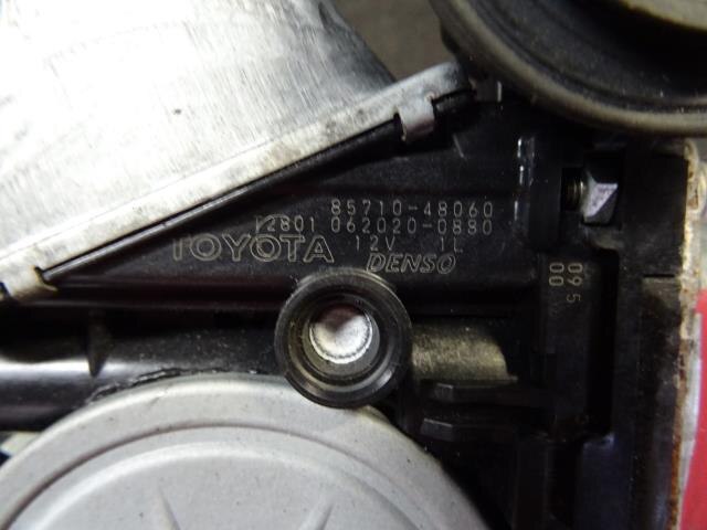 Front Right Door Regulator TOYOTA IST 2009 DBA-NCP110 — photo 3