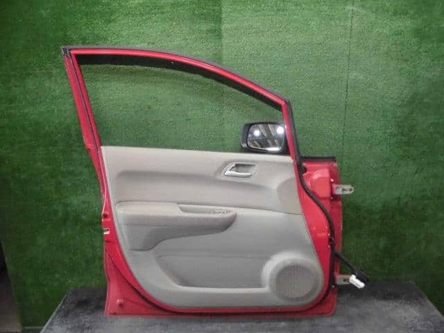 Front Left Door Assembly HONDA Edix 2004 DBA-BE3 — photo 2