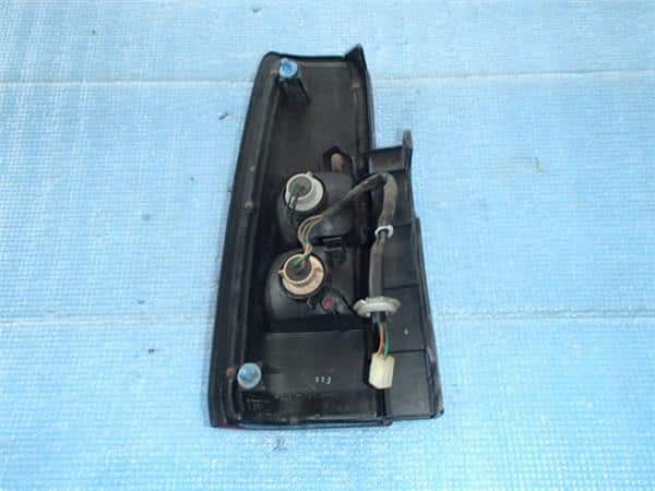 Right Tail Light SUZUKI Jimny 1999 GF-JB23W 3565081A00 — photo 2