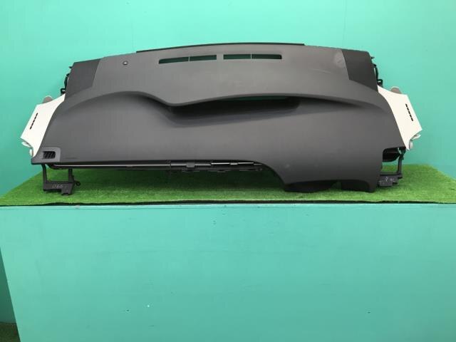 Instrument Panel TOYOTA Prius 2009 DAA-ZVW30 — photo 1