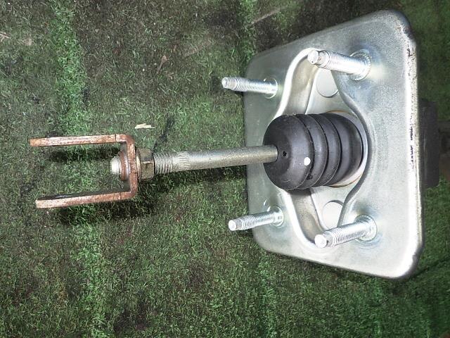 Brake Master Cylinder TOYOTA Prius 2003 ZA-NHW20 — photo 2