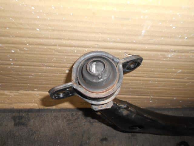Front Right Lower Control Arm SUBARU Pleo 2006 LE-RV1 — photo 4