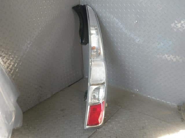 Right Tail Light SUBARU Stella 2012 DBA-LA100 — photo 1