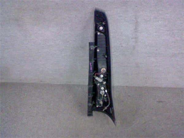 Left Tail Light NISSAN Serena 2010 DBA-FNC26 — photo 2
