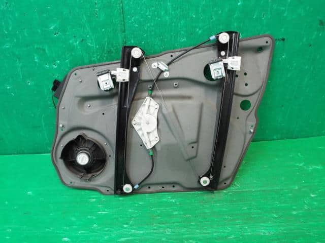 Front Left Door Regulator MERCEDES-BENZ Benz a class 2006 DBA-169032 — photo 5