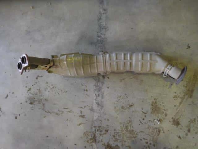 Front Exhaust Pipe TOYOTA Chaser 1998 GF-JZX10 — photo 2