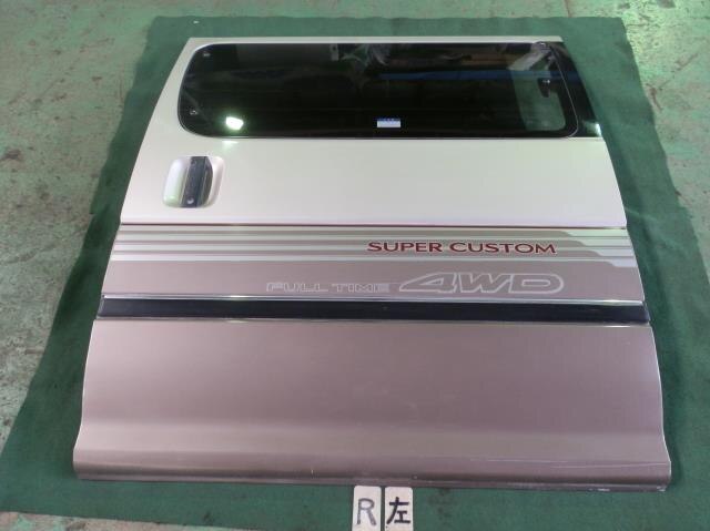 Rear Left Door Assembly TOYOTA Hiace 1993 Y-KZH106 — photo 1