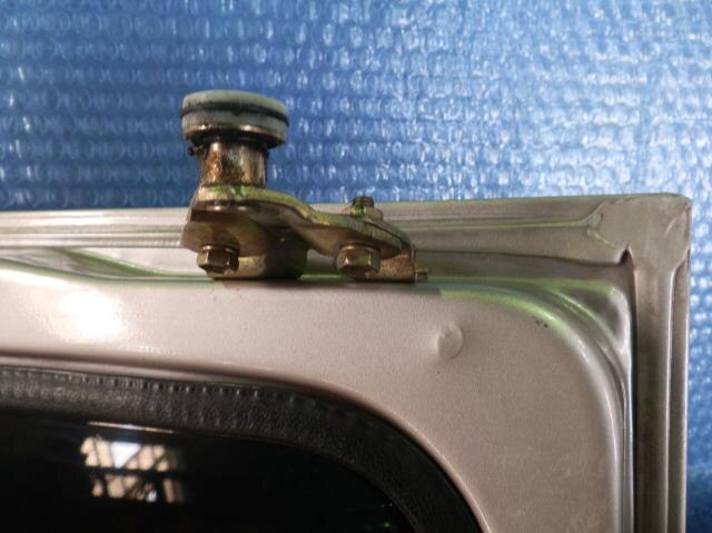 Rear Left Door Assembly TOYOTA Hiace 1993 Y-KZH106 — photo 5