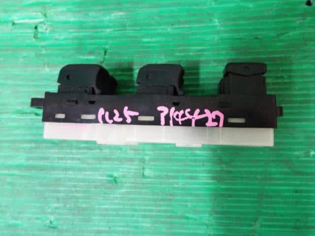Power Window Switch NISSAN Serena 2006 DBA-CC25 — photo 5