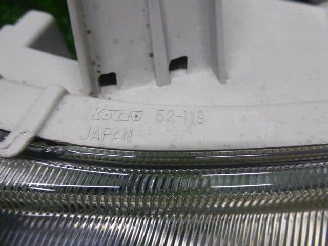 Left Headlight TOYOTA bB 2005 CBA-NCP30 — photo 3