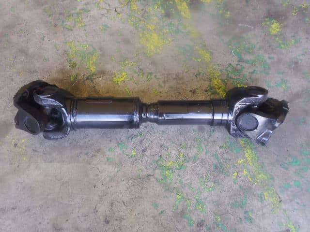 Rear Propeller Shaft ISUZU ISUZU LARGESIZE CAR 2003 KL-CXZ51K4 1371246062 — photo 1
