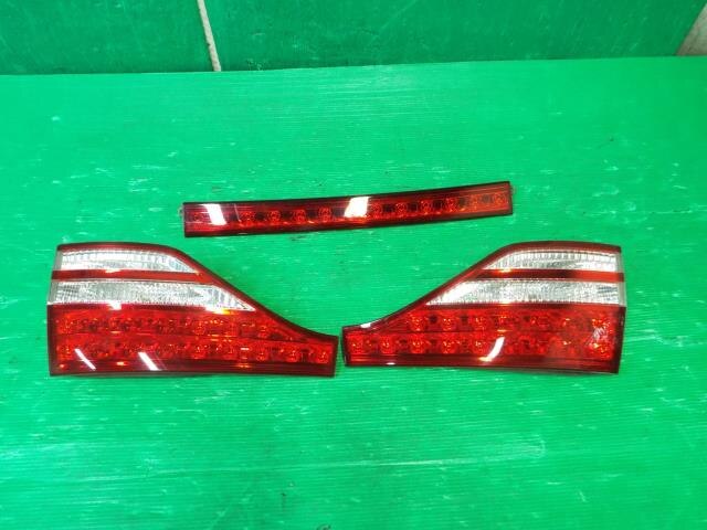 Rear Finish Panel TOYOTA Estima 2008 DBA-ACR50 — photo 1