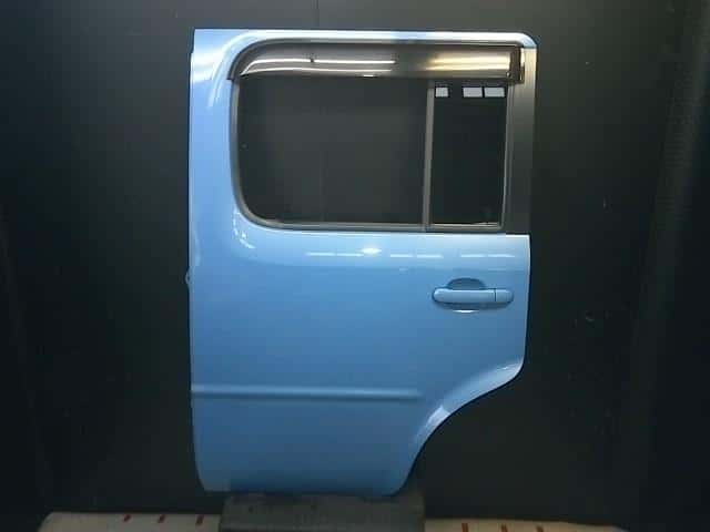 Rear Left Door Assembly NISSAN Cube 2007 DBA-YZ11 — photo 1