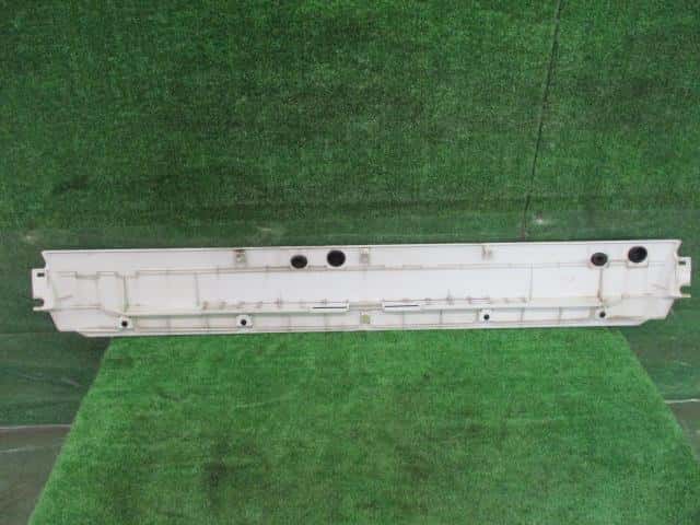 Header Panel MITSUBISHI Canter 2010 SKG-FEA50 — photo 3