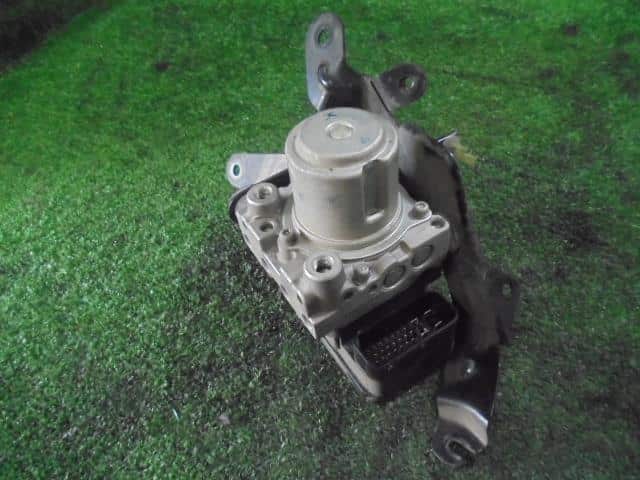 ABS Actuator HONDA Odyssey 2005 DBA-RB1 — photo 1
