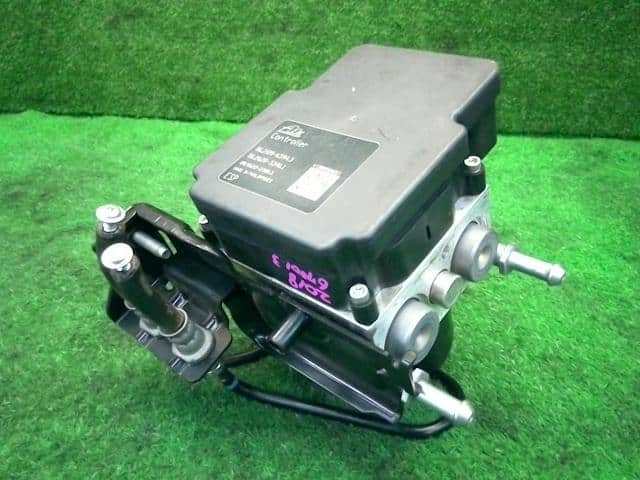 ABS Actuator SUBARU Vx 2012 DBA-GP7 — photo 1