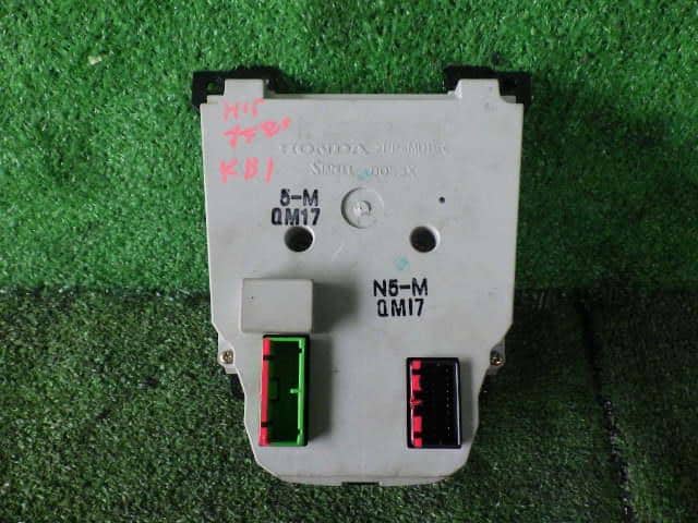 A/C Control Panel HONDA Odyssey 2003 UA-RB1 — photo 2