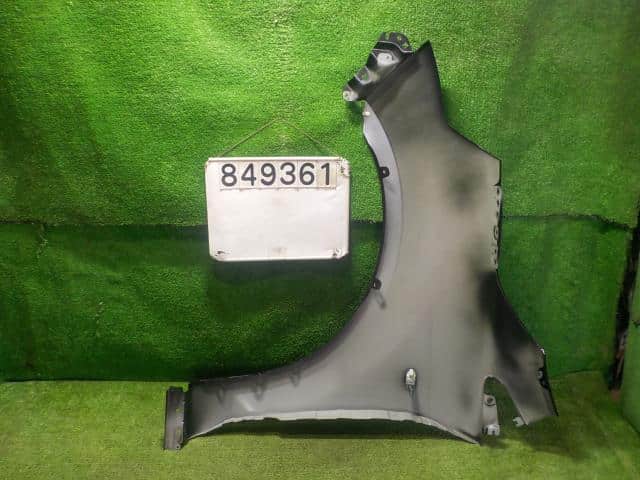Right Fender Panel MAZDA MPV 2006 DBA-LY3P L20652111E — photo 2