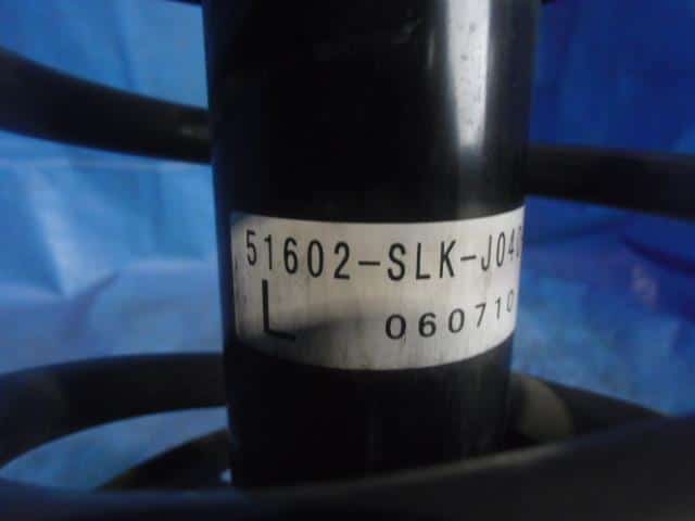 Front Left Strut HONDA Step Wagon 2006 DBA-RG2 51602SLKJ04 — photo 4