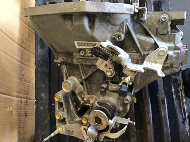 Manual Transmission SUZUKI Hustler 2015 DBA-MR31S 2471150M00 — photo 3