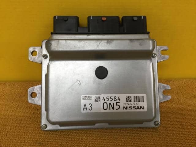 Control Unit NISSAN X-Trail 2015 DAA-HNT32 — photo 1