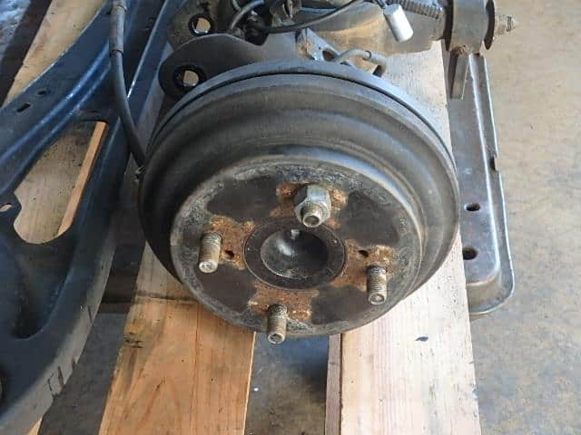 Rear Differential Housing Assembly MAZDA Flair crossover 2018 DAA-MS41S — photo 3