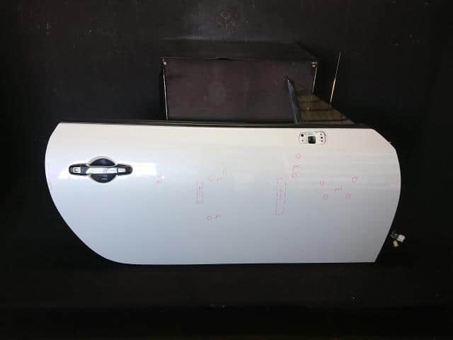 Front Right Door Assembly TOYOTA 86 2015 DBA-ZN6 SU00301558 — photo 1