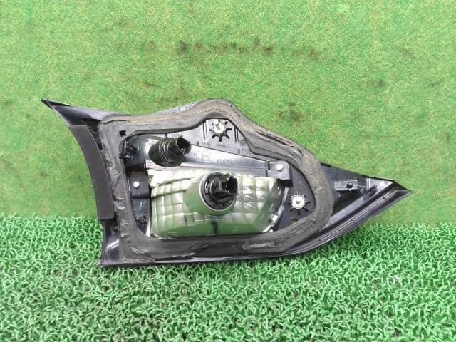 Right Finish Panel MAZDA Atenza 2013 DBA-GJ5FW GHP9513F0B — photo 3