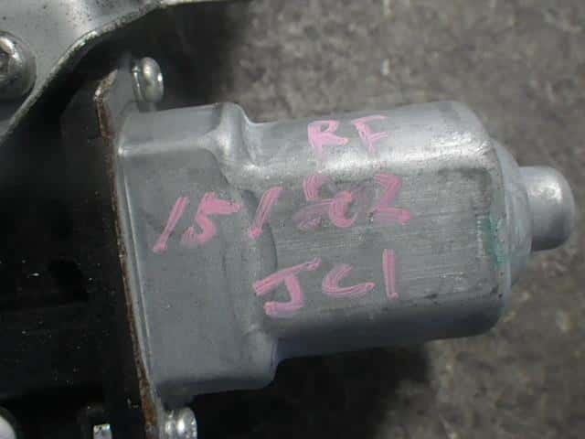 Front Right Door Regulator HONDA Life 2009 DBA-JC1 — photo 5