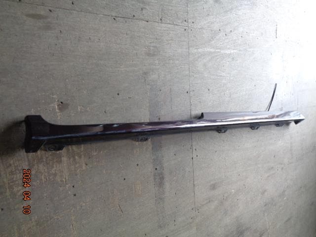 Right Side Step SUZUKI Spacia 2013 DBA-MK32S 7723081M00ZED — photo 1