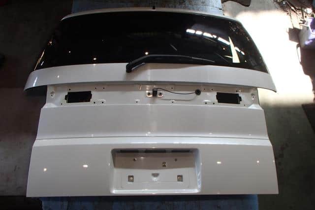 Back Door Assembly MITSUBISHI Delica D5 2007 DBA-CV5W — photo 1