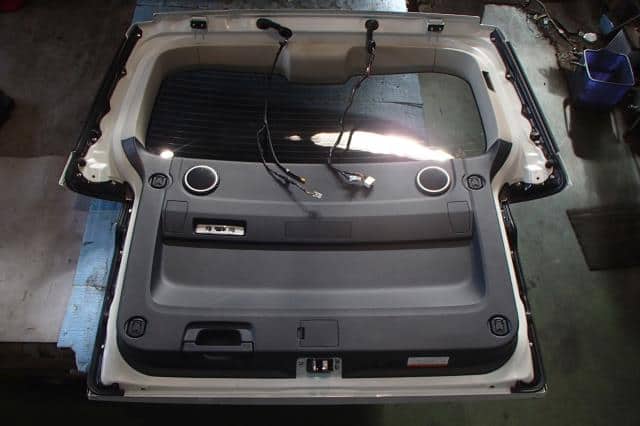 Back Door Assembly MITSUBISHI Delica D5 2007 DBA-CV5W — photo 4