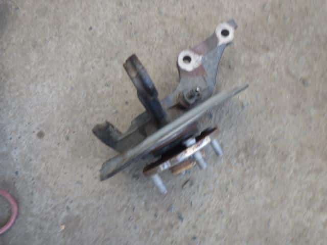 Front Right Knuckle Hub Assembly DAIHATSU Move 2011 DBA-LA100S — photo 3