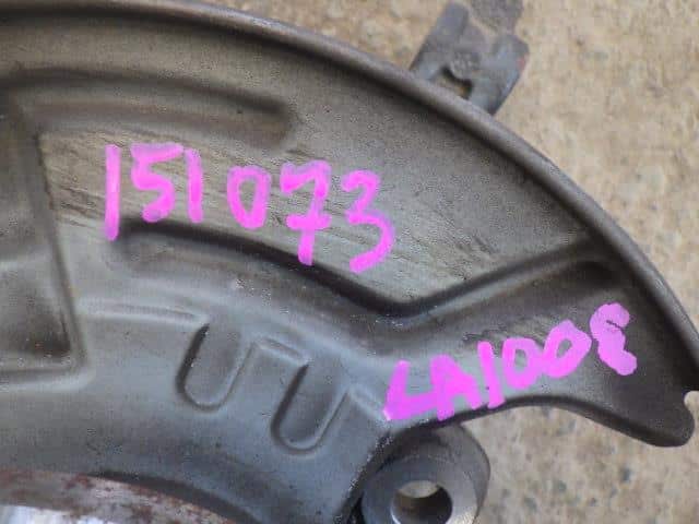 Front Right Knuckle Hub Assembly DAIHATSU Move 2011 DBA-LA100S — photo 4