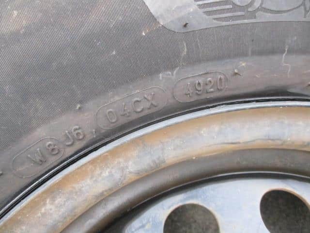Tire/Wheel Assembly NISSAN Note 2014 DBA-E12 — photo 9