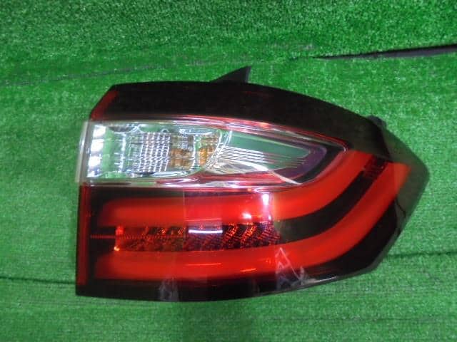 Right Tail Light HONDA Odyssey 2014 DBA-RC1 — photo 1