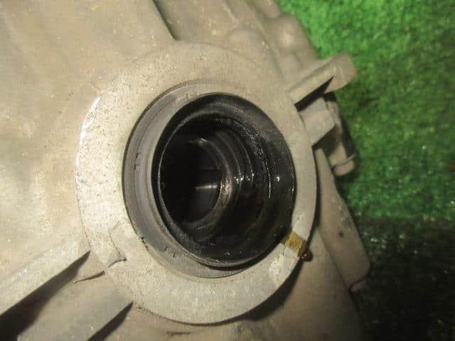 Rear Rigid Differential Assembly SUZUKI Swift 2010 DBA-ZD72S — photo 3