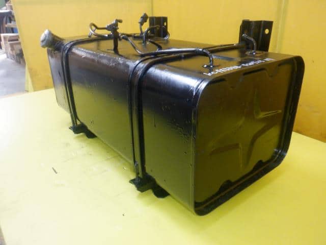 Fuel Tank Mitsubishi Fuso 1997 KC-FE538B MC123504 — photo 3